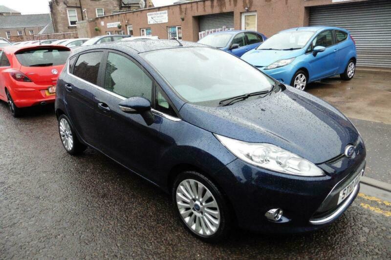 FORD FIESTA 1.4 titanium 2010 Petrol Manual in Blue in Brechin, Angus