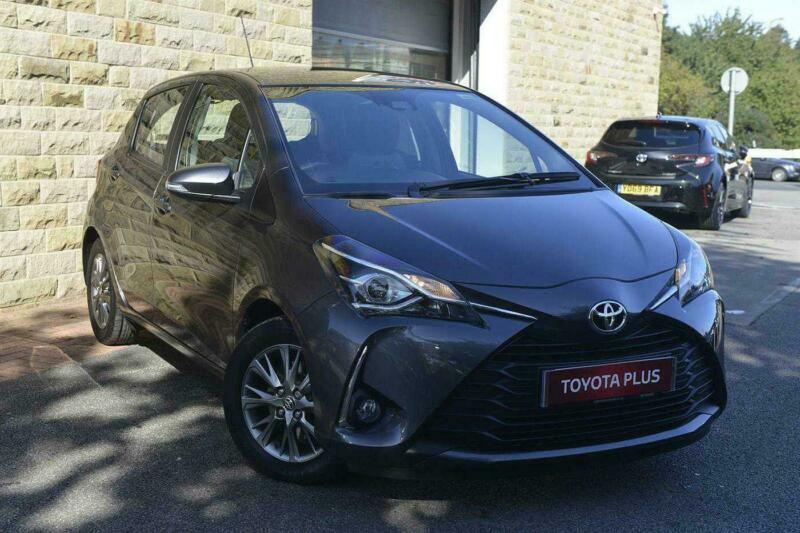2017 Toyota Yaris 1.5 VVT-i Icon 5dr Petrol grey Manual ...