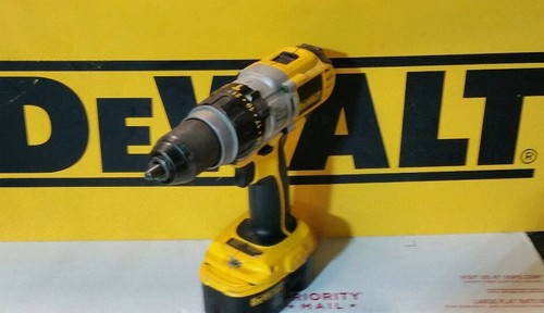 DeWalt DCD950 18-Volt XRP NiCd Cordless 1/2 in. Hammer Drill/Driver + Battery