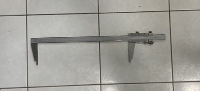 Vintage Mitutoyo 18 Inch Vernier Caliper Machinist Tool Inside & Outside