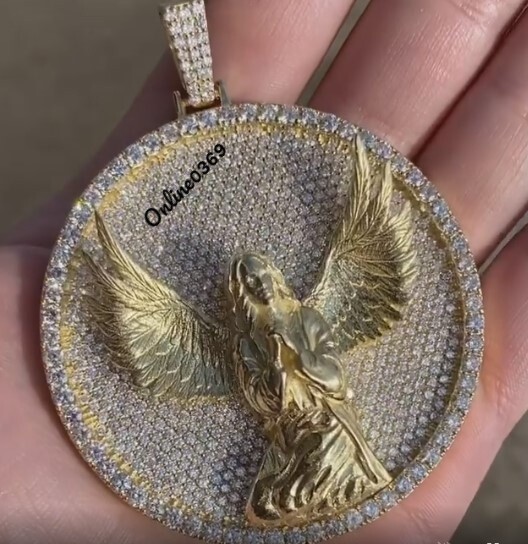 Pre-owned Online0369 1ct Natural Moissanite Men's 3d Angel In Disk Charm Pendant 925 Silver Free Stud In White