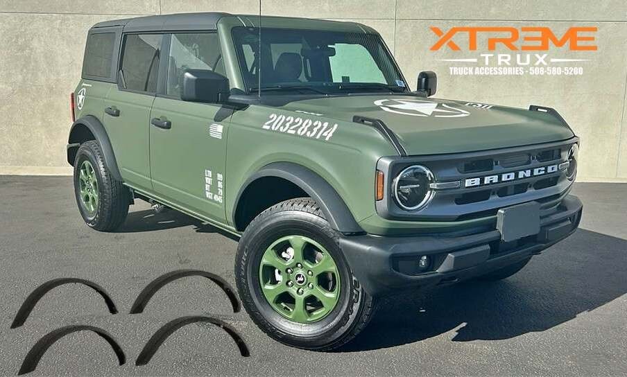 2021-2024 Ford Bronco Painted Oxford White Fender Flares Set