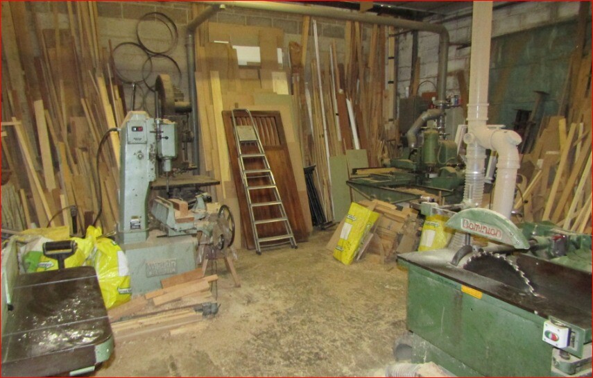 Joinery carpenters work shop sale Northants woodworking machines in