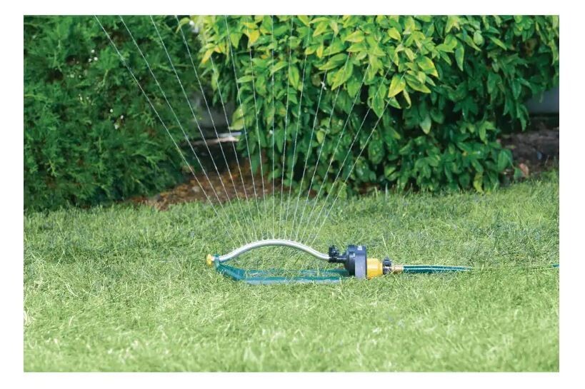 Oscillating Sprinkler 3,000 sq. ft. Watering Lawns Yards Adjustable Spray Range