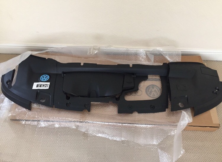 Vw t5 engine cover and battery cover in Bradford, West Yorkshire Gumtree