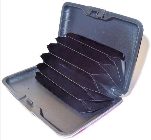 Elvis Presley Credit Card Business Card Holder - 3" X 4" Hard Shell-New!!