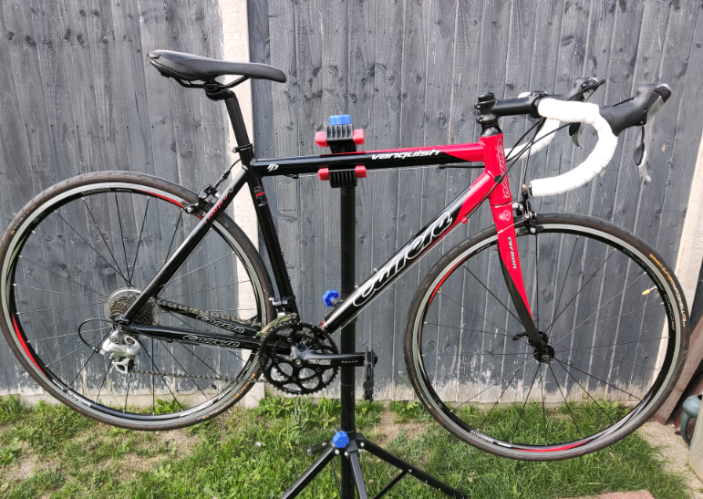 carbon road bike gumtree