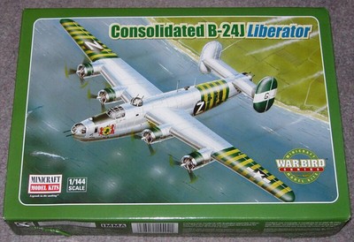 Minicraft Consolidated B-24J Liberator Model Kit 1:144