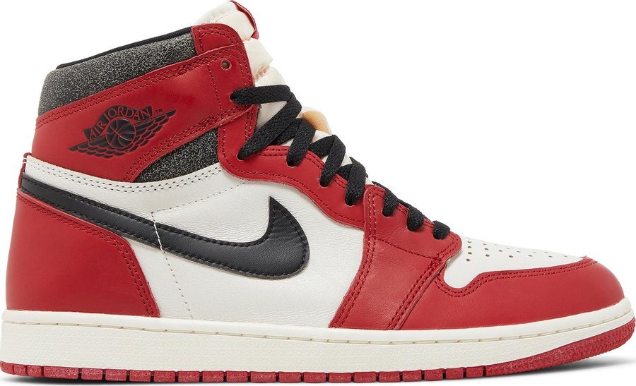 スニーカー NIKE Jordan 1 Retro High OG Chicago 2022 DZ5485-612 Air Jordan 1 'Chicago' (DZ5485-612) Release Date. Nike SNKRS