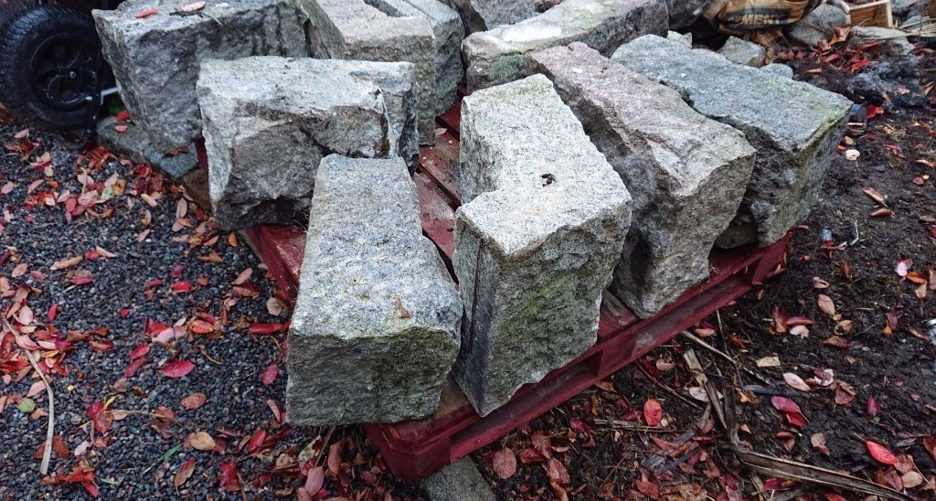 Granite corner stones in Inverurie, Aberdeenshire Gumtree