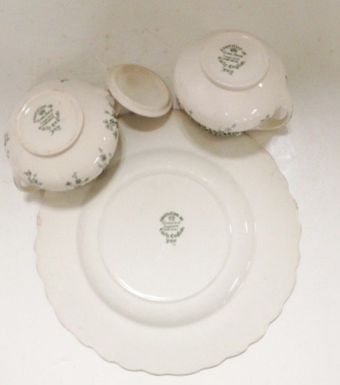 Crown Ducal EARLY ENGLISH IVY GREEN Sugar Bowl Creamer and Large Plate