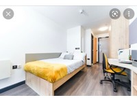 EXCELLENT STUDENT EN-SUITE ROOM IN BELFAST CITY CENTRE