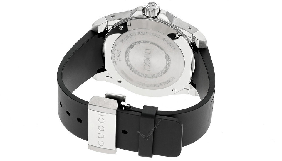 Pre-owned Gucci Dive 45mm Quartz Black Rubber Men's Watch Ya136204b