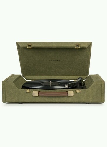 New funky retro Crosley  3 speed green  NOMAD vinyl record player turntable