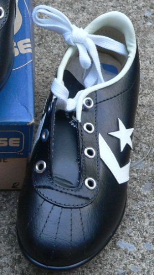 Vtg Converse Cleats Box Black Star 2 Boys Vinyl 80s AYSO Official Soccer Shoes