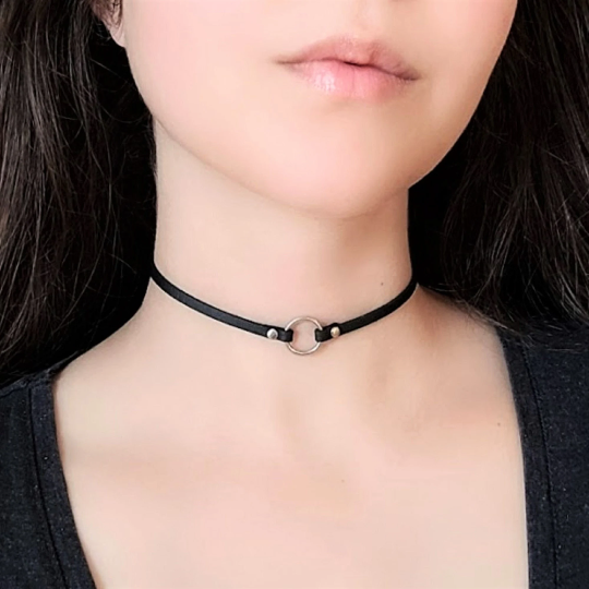 Thin Black Faux Leather O Ring Choker Collar Gothic Punk
