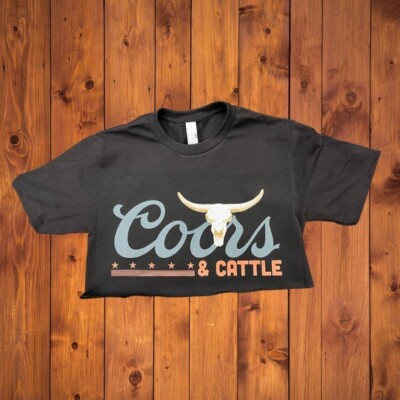 Coors and Cattle Women's Short Sleeve Crop Top in Black