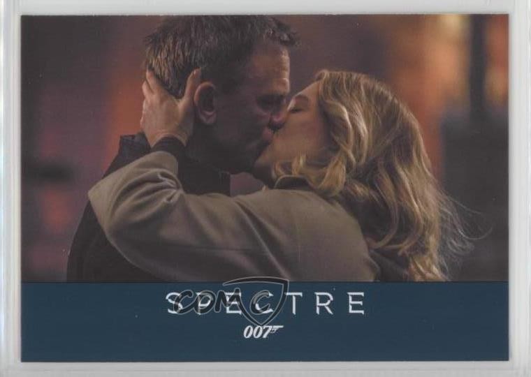 2016 Rittenhouse James Bond Archives Spectre Edition 007 Calmly Walks Away uk2