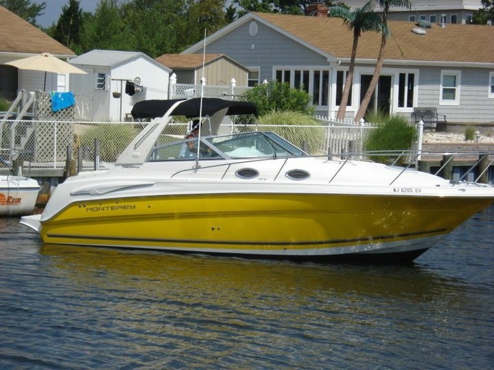 Monterey 2004 282 Sports Cruiser Boat