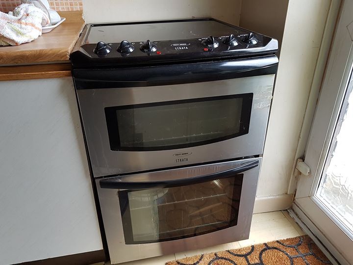 tricity bendix strata halogen hob and double oven electric cooker..SOLD in Tonypandy, Rhondda