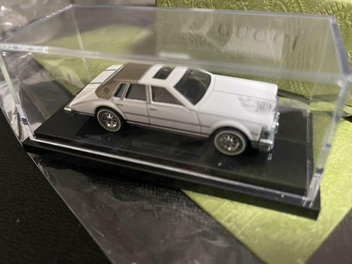 GUCCI✖︎キャデラック ホワイトミニカー Hot Wheels ケース付き Gucci x Hot Wheels