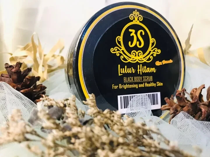 Lulur Hitam 3s Gommage Au Riz Pour Le Corps Noir Pour Ã©Claircir Et Blanchir