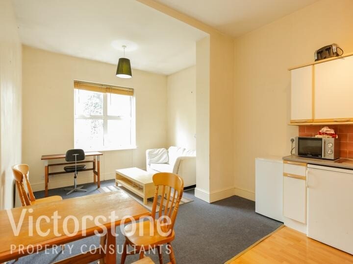 Lovely Large 1 Bedroom Flat To Rent In Camden For Only 1340 Pcm In Islington London Gumtree