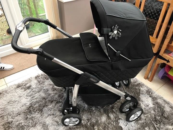 Silver Cross Pram 