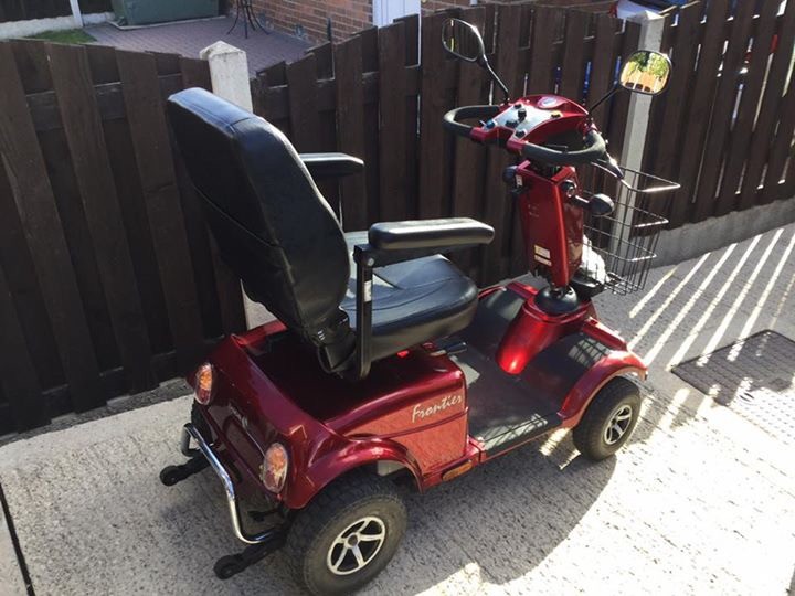 RASCAL FRONTIER 8 MPH HEAVY DUTY MOBILITY SCOOTER IN STUNNING CONDITION