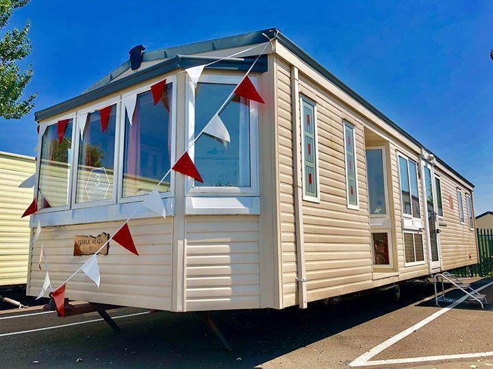 Cheap static caravan for sale, Sited in Essex in St Osyth, Essex