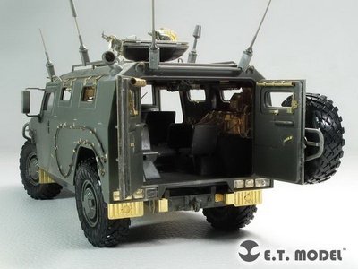 ET Model E35195 1/35 GAZ-233014 STS Tiger Interior Detail Up Set for Meng Model