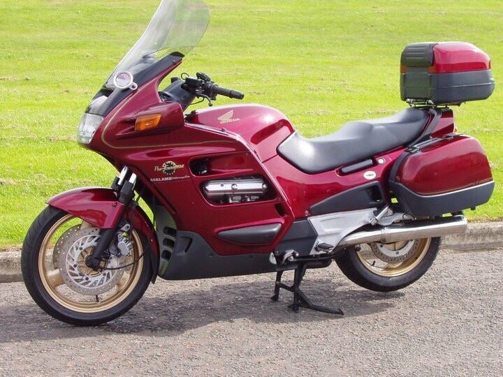 Honda pan european 1100