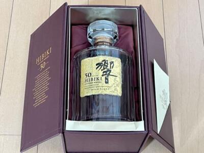 空瓶Suntory Whisky 30 Years Old Hibiki® 30 Year Old