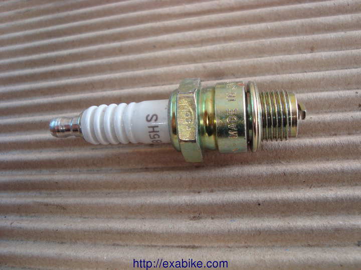 Bougie Ngk B5hs -> Affichez Les  Details