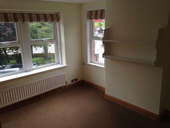 AVAILABLE from 1st feb 2019 large double room for rent in a lovely