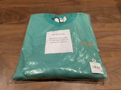 YOASOBI crewneck pullover イエロー Mサイズ 国内外の人気が集結 YOASOBIグッズ Love メルカリ - pullover