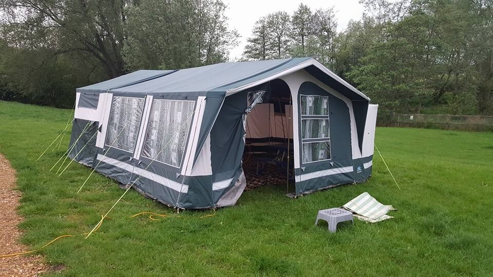 Sunncamp 350 Trailer Tent Good Condition Includes Accessories