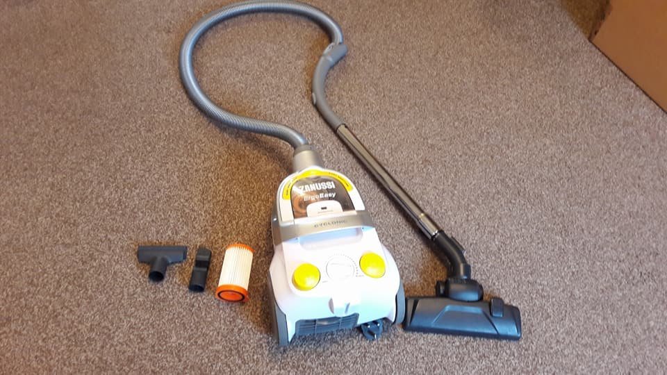 Zanussi Vacuum cleaner in Paisley, Renfrewshire Gumtree