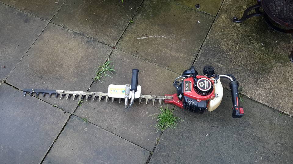 Kawasaki TF 22 Petrol Hedge Trimmer in Louth, Lincolnshire Gumtree