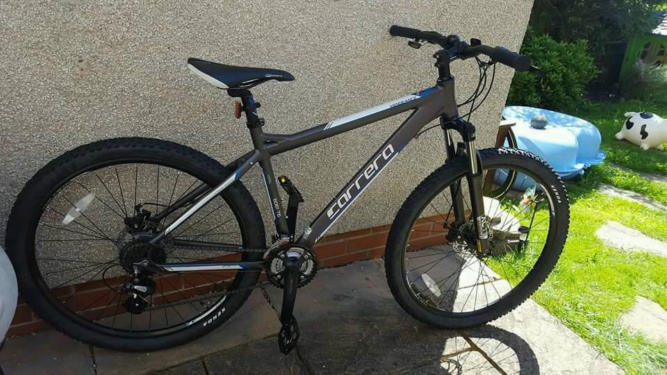 carrera vengeance black and blue