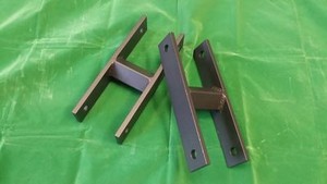 Ford excursion shackle lift