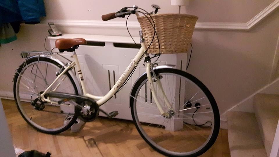 Cream vintage style Probike City Discovery adult ladies bicycle for sale in Wandsworth, London