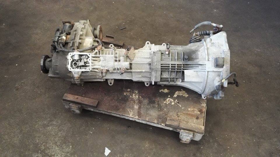 kia sorento 2.5 crdi 5 speed manual gearbox and tranfer box with tod