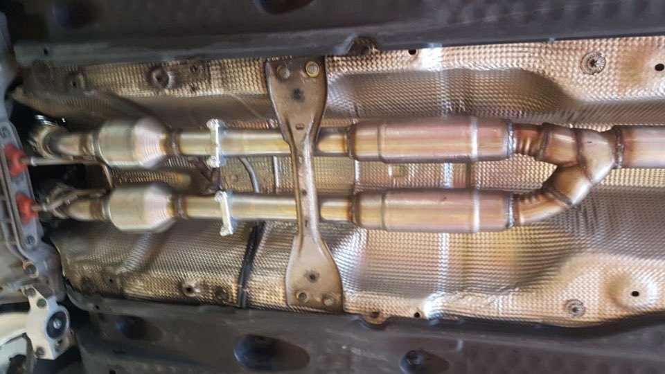 Catalytic Converter Fits 20062008 Volkswagen Passat 3.6L V6 GAS DOHC