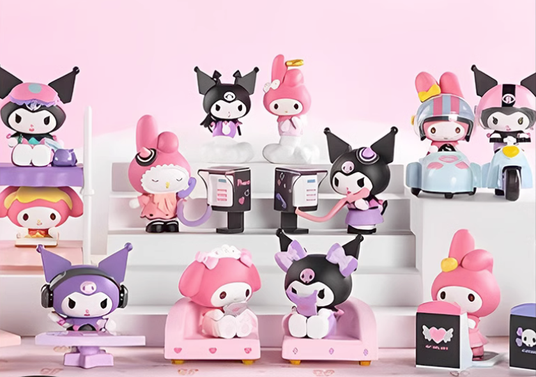 Official Original Sanrio Sweet Besties Series Blind box Figures