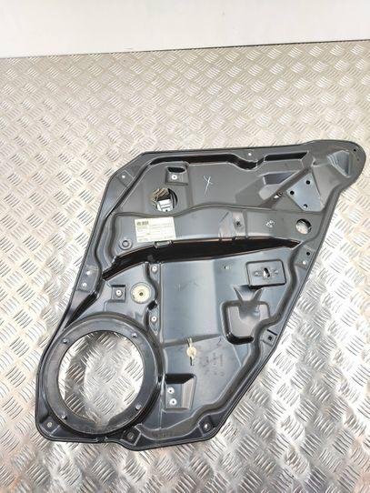 Mercedes-Benz M W164 A1648201102 A1647600434 A1644407210 25048844