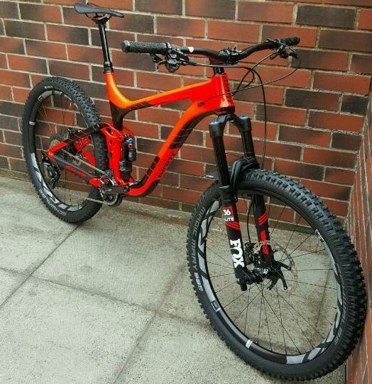 giant reign carbon 2017