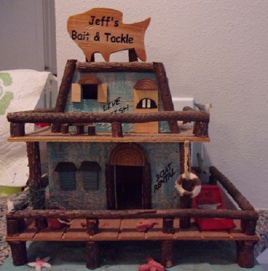 BIRDHOUSE: Jeff's Bait & Tackle ~ Gone Fishing Wood Cabin Bird House
