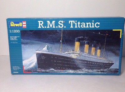 RMS Titanic Revell 11200 Scale Plastic Model 05804 New in Box 2004 Free Ship