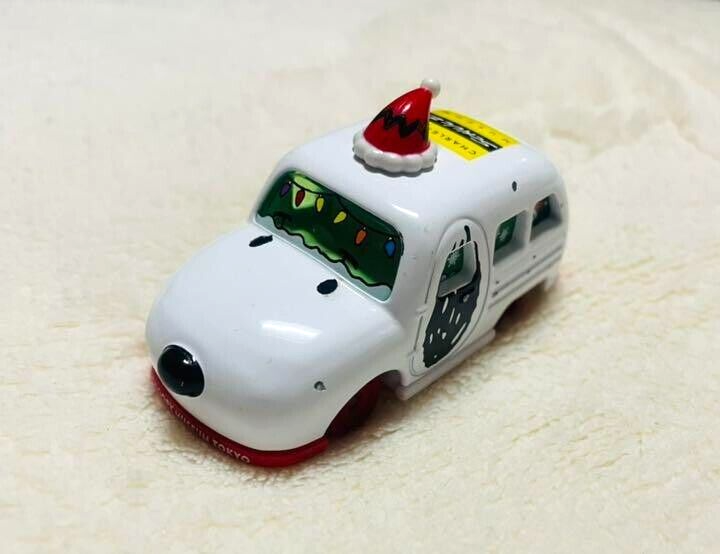 Tomica Peanuts Snoopy Museum Tokyo Christmas Limited Mini